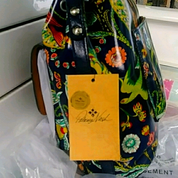 Patricia Nash Leather Drawstring Bucket Bag +pouch - Picture 6 of 15